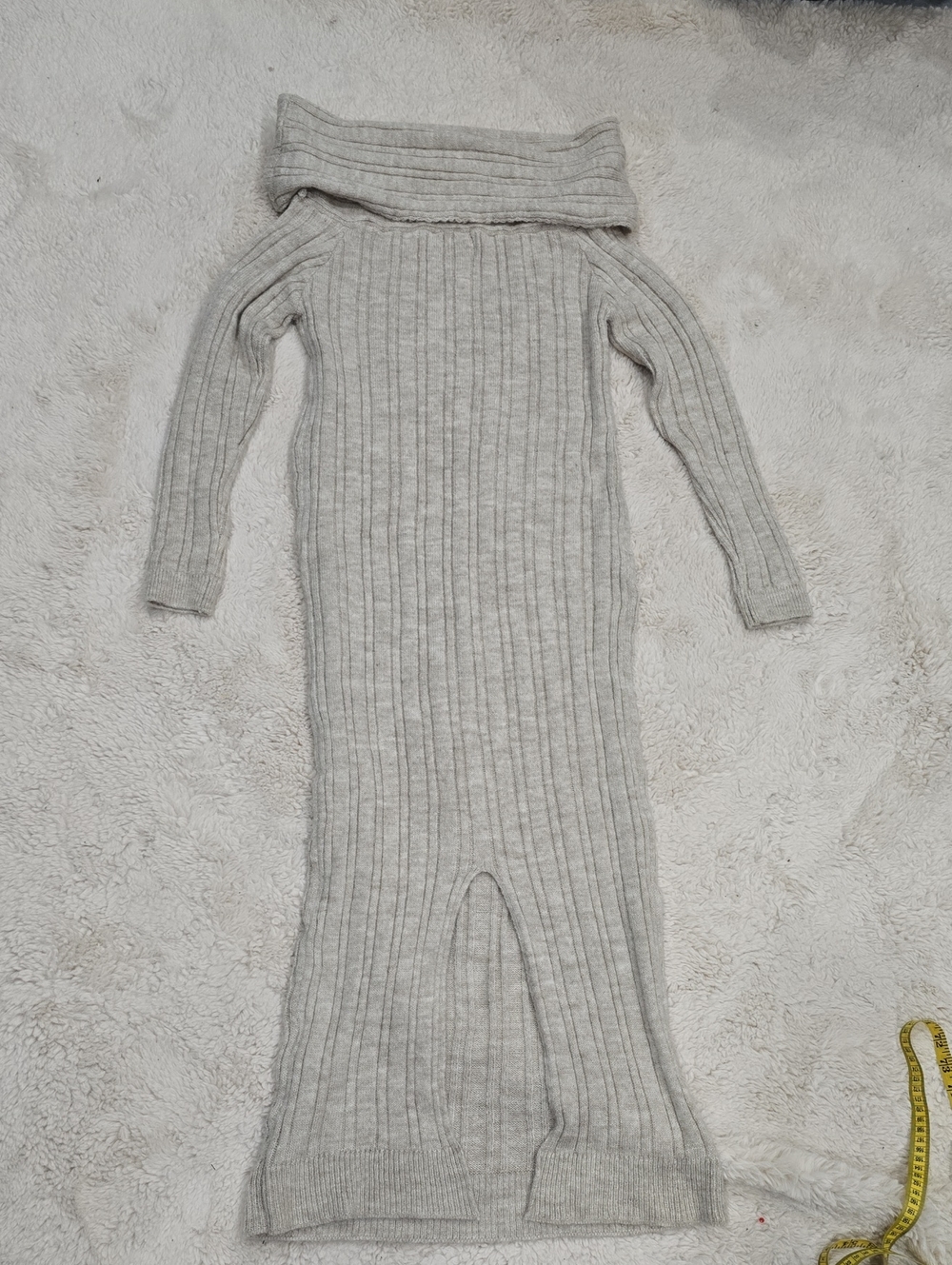 BDG Light Gray Off-the-Shoulder Ribbed Midi Sweater Dress